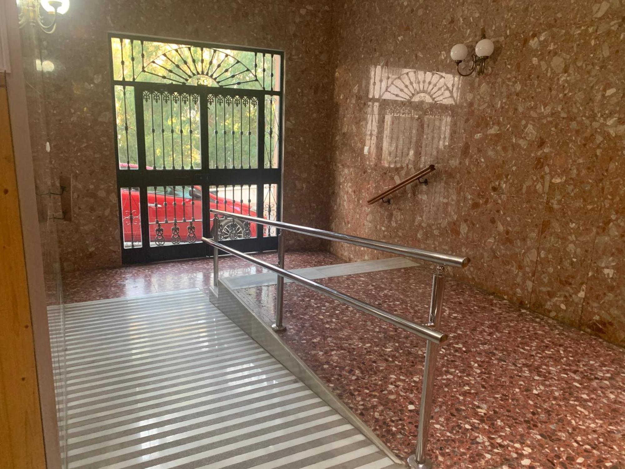 Piso En Alto De Barcenillas * Malaga